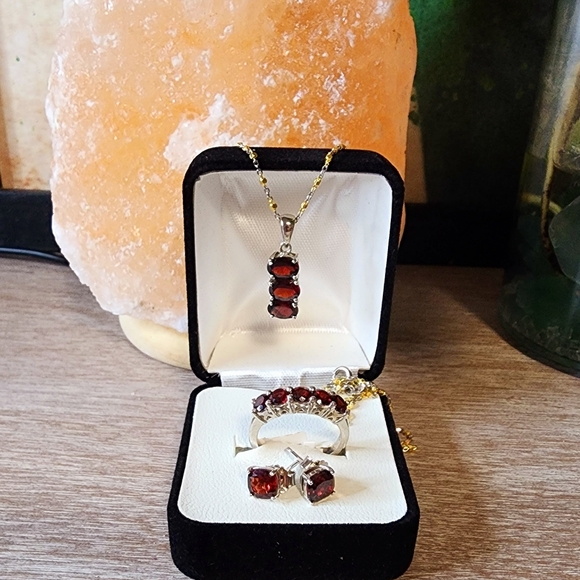 Natural red Garnet set - Picture 3 of 3